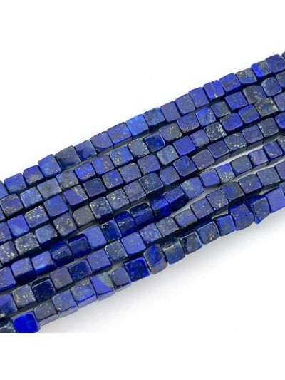 Cubo 4x4mm Lapislazuli AB (Natural ). Sarta por 40cm
