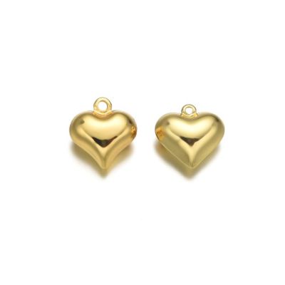 Dije Charm Latón 20mm Corazon Hueco Dorado AAA e-coating C3657. Venta por Unidad