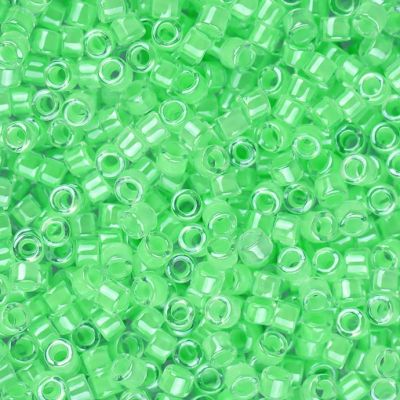 Miyuki Delica® N.11 Verde Neon (DB2040)