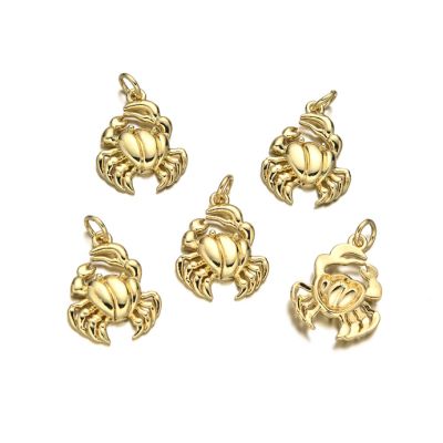 Dije Latón Dorado Charm 12mm Cangrejo Lineas AAA e-coating. Venta por Unidad