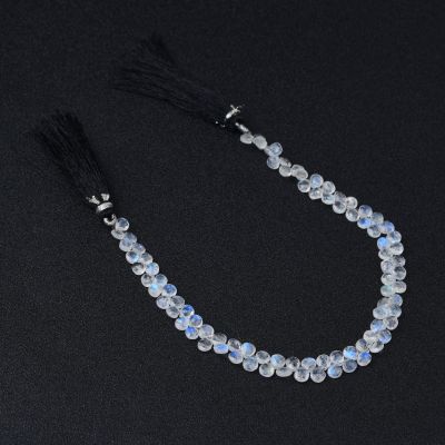 Lagrima Facetada Corazon Briolete Tallada a Mano Piedra Luna Arcoriris. Calidad AA (Natural) 7-8mm. Sarta por 20cm