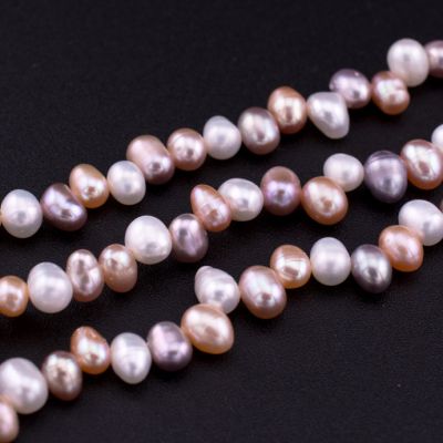 Perla Cultivada Potato Multicolor Perforacion Superior 5.5-6mm. Sarta por 35cm