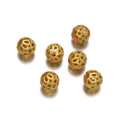 Separador 6mm Latón Dorado Mate Bola Filigrana Brillante Verde Esmeralda. Venta por Unidad
